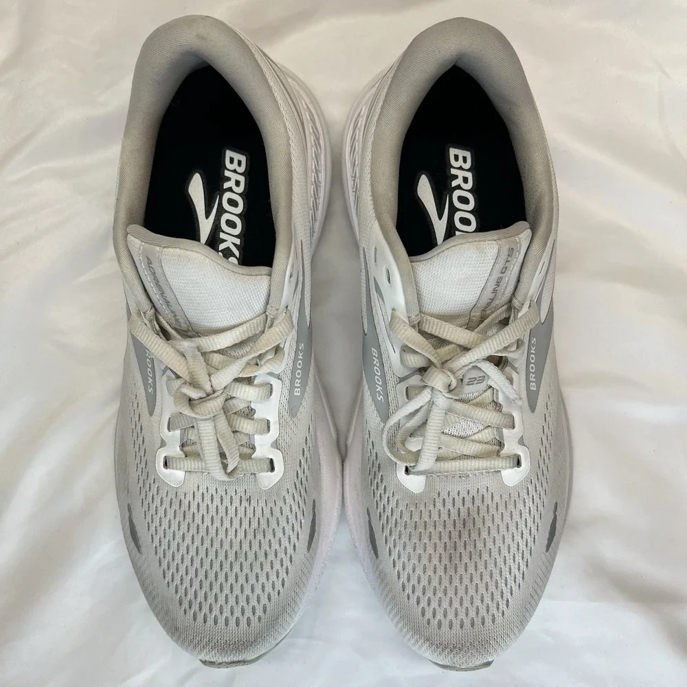 Brooks Adrenaline GTS 23 Women's Size 12 B (Medium) Running Shoes White Gray‎